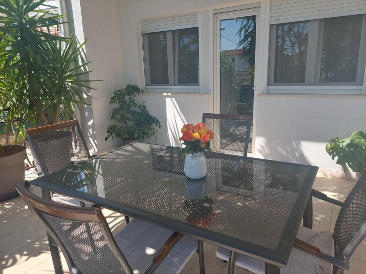 Apartments Zulim Trogir Exterior photo